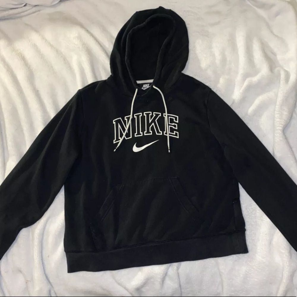 TEEN LARGE BLACK NIKE HOODIE
